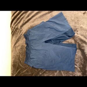 Lululemon Mens THE Shorts Medium 11 Inch
